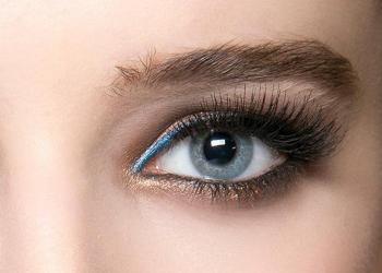 Caring for eyelash extensions at home