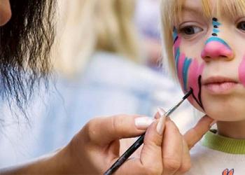 What can be drawn on the face of a girl or boy - choice of colors, ideas for patterns and images with photos
